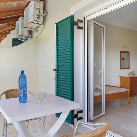 Sandy Maria 402 Appartement